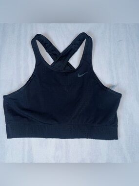 Nike Black Cross-back Perforated Sports Bra Size: Medium